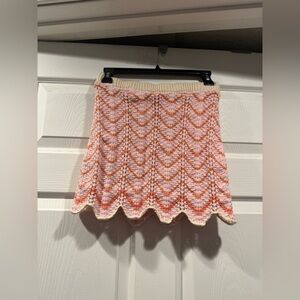 Freshman Chevron Mini Skirt in Pink and Cream. Size Small